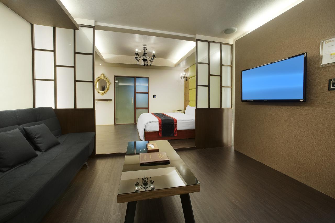 Fukun No. 3 Motel Yilan Extérieur photo